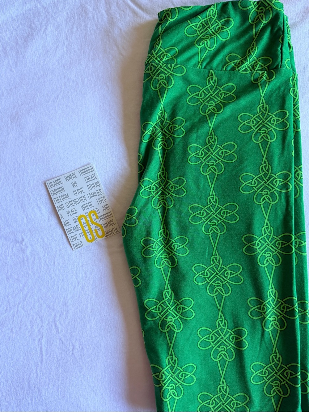 LuLaRoe Green Celtic Knot Pattern Leggings